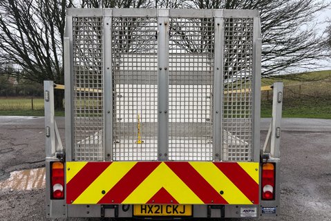 Peugeot Boxer 165ps BlueHDi 335 Drop & Go Low Floor Traffic Management - Toolbox 12