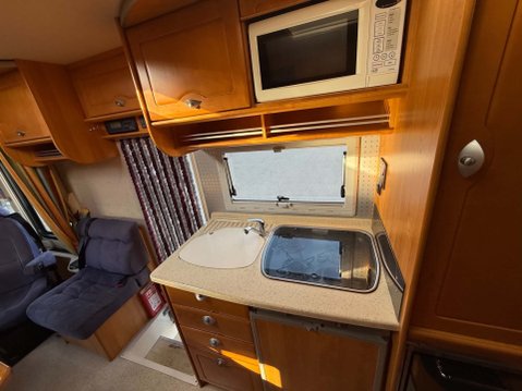 Concorde Charisma CONCERTO I695 4 BERTH 3.0 DIESEL COMPACT LUXURY A-CLASS RHD 33
