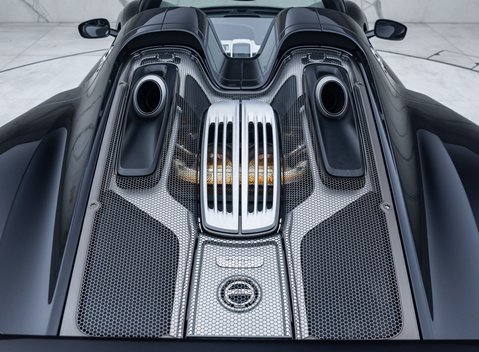 Porsche 918 Spyder 50