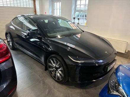 Tesla Model 3 Auto RWD 4dr