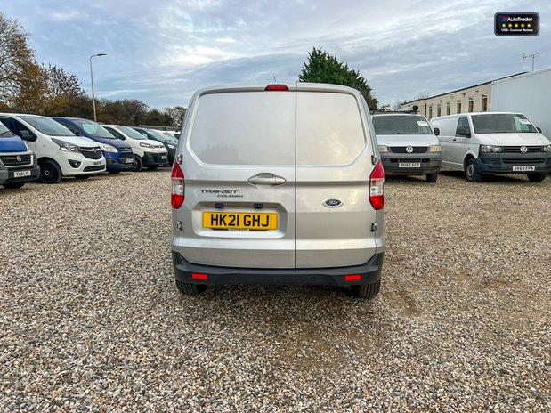 Ford Transit Courier SWB L1H1 Low Roof Limited Air Con Alloys Sensors E 7