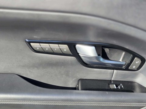 2017 Land Rover Range Rover Evoque thumbnail 14