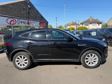 Jaguar E-Pace S 8