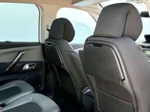 Citroen C4 Picasso 1.6 C4 Picasso Exclusive+ Blue HDi Auto 5dr 24