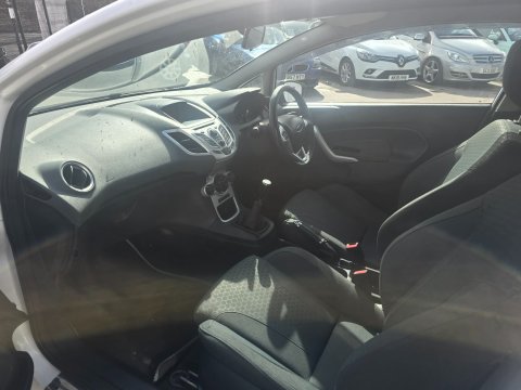 Ford Fiesta ZETEC S 10