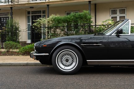 Aston Martin V8 V585 EFi Volante 15