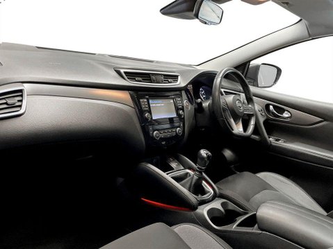 Nissan Qashqai 1.5 dCi N-Connecta SUV 5dr Diesel Manual Euro 6 (s/s) (115 ps) 15