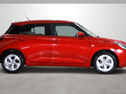 Suzuki Swift 1.2 Mild Hybrid Motion 5dr CVT 9