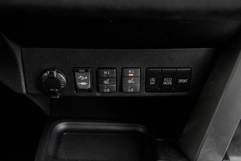 Toyota Rav 4 VVT-I DESIGN 36