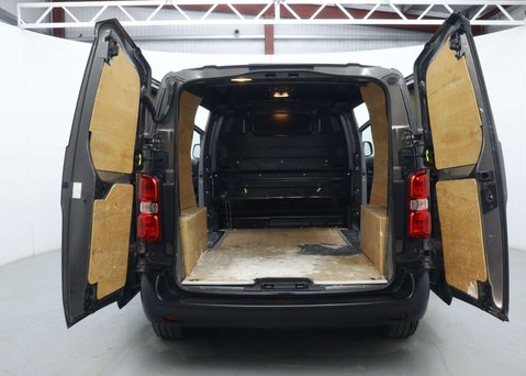 Citroen Dispatch e 1000 75 kWh Enterprise Edition M Panel Van 6dr Electric Auto MWB (7.4kW C 46