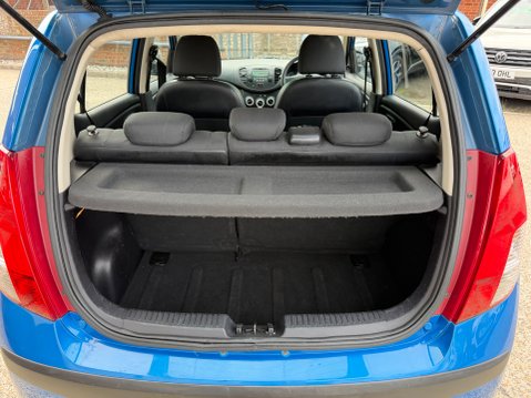 Hyundai i10 CLASSIC 6
