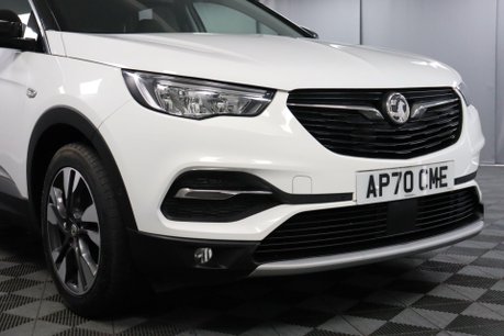 Vauxhall Grandland X SRI NAV 24