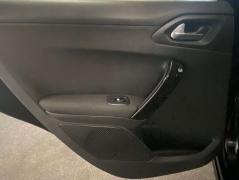 Peugeot 208 1.2 208 Tech Edition S/S Auto 5dr 32