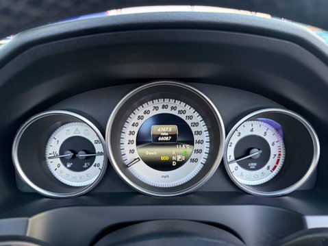 Mercedes-Benz E Class 2.0 E200 AMG Line Cabriolet G-Tronic+ Euro 6 (s/s) 2dr 37