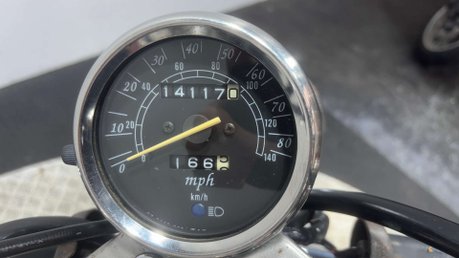 Suzuki Marauder 2001 ONLY 14K 125CC PROJECT LEARNER CRUISER BIKE 125CC 19