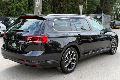 Volkswagen Passat SEL TSI EVO DSG - ONE OWNER - VAT QUALIFYING  5