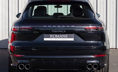 Porsche Cayenne S 5