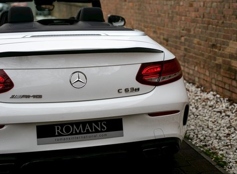 Mercedes-Benz C Class C63 S Cabriolet 28