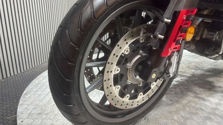 Benelli TRK 2020 ONLY 1K TOP BOX ADVENTURE BIKE 47BHP A2 READY 41