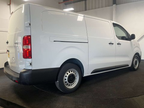 Toyota Proace 2.0 Proace Active 5dr 3