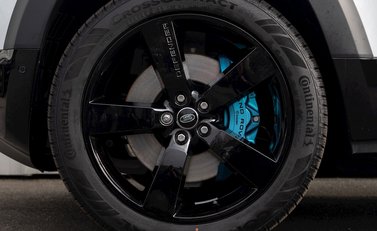 Land Rover Defender 90 V8 10