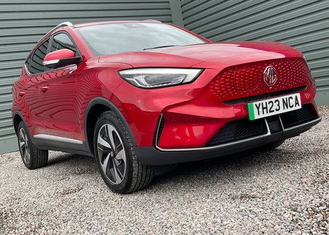 MG ZS EV 72kWh TROPHY 7