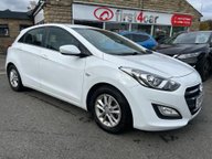 Hyundai i30 CRDI SE BLUE DRIVE 1