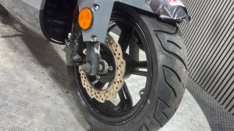 Sinnis Matrix 2021 31K RUNNING PROJECT SCOOTER SPARES OR REPAIR 125CC 19