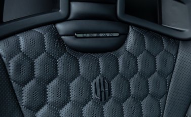 Land Rover Defender 90 D350 X-DYNAMIC HSE HARD TOP URBAN 16