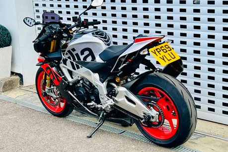 Aprilia Tuono Tuono V4 1100 Factory 26