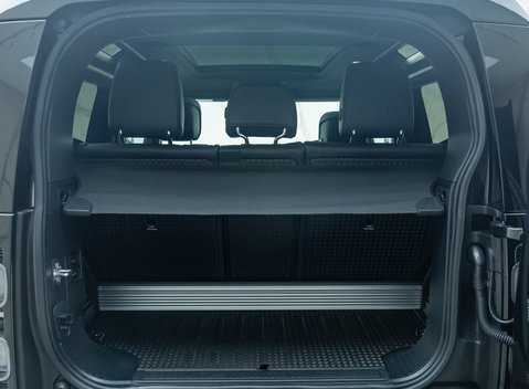 Land Rover Defender 90 V8 P525 34