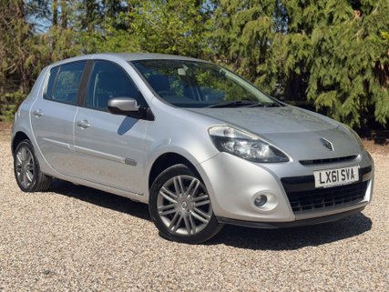 Renault Clio 1.2 Dynamique TomTom Euro 5 5dr
