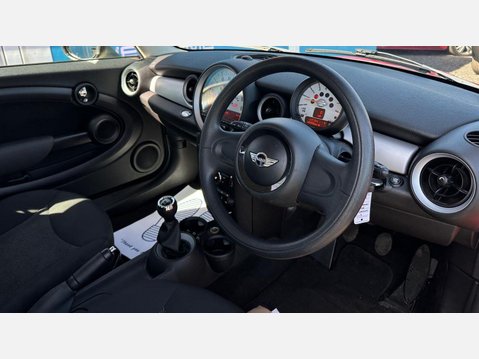 Mini Clubman 1.6 Cooper Estate 5dr Petrol Manual Euro 6 (s/s) (122 ps) 7