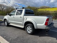 Toyota Hilux Icon 4X4 D-4D Double Cab Pickup - Sat Nav / Air Con / Rear Camera 3