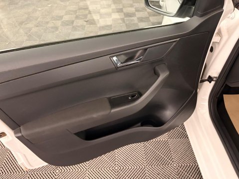 Skoda Fabia 1.0 Colour Edition Euro 6 (s/s) 5dr 24