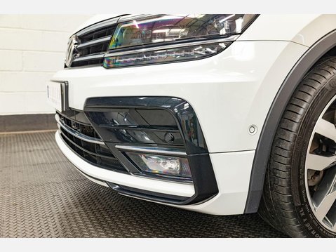 Volkswagen Tiguan 2.0 TDI R-Line Tech DSG 4Motion Euro 6 (s/s) 5dr 92