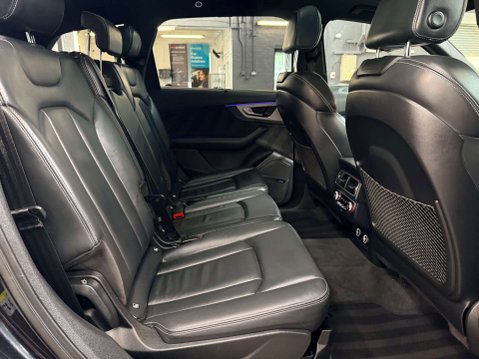 Audi SQ7 4.0 SQ7 TDI Quattro Auto 4WD 5dr 49