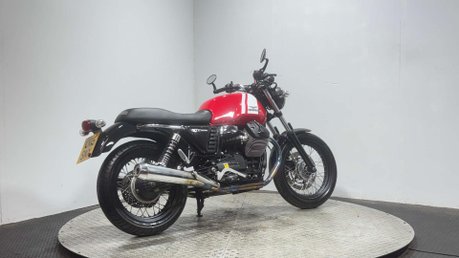Moto Guzzi V7 ABS SPECIAL 2015 ONLY 7K MOT EXCELLENT CONDITION RETRO 744CC 3