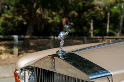 Rolls-Royce Silver Wraith 9