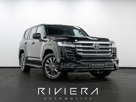 Toyota Land Cruiser ZX300 3.5 Automatic Petrol