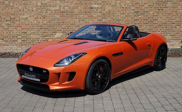 Jaguar F-Type S V8 Convertible 23