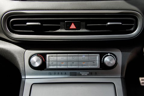 Hyundai KONA ULTIMATE 43