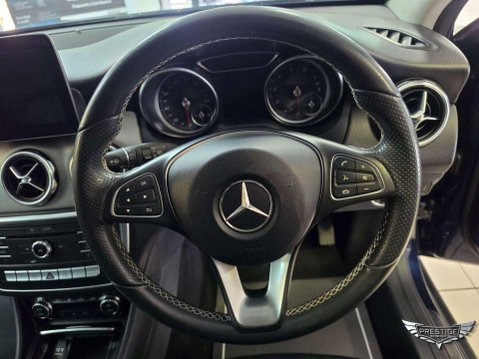 Mercedes-Benz GLA 1.6 GLA200 Sport Euro 6 (s/s) 5dr 53