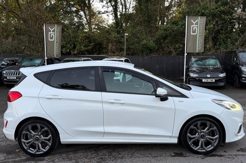 Ford Fiesta ST-LINE EDITION - 2 OWNERS - APPLE CAR PLAY - SERVICE HISTORY 5