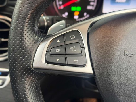 Mercedes-Benz GLC 2.1 GLC220d AMG Line (Premium Plus) SUV 5dr Diesel G-Tronic+ 4MATIC Euro 6 27