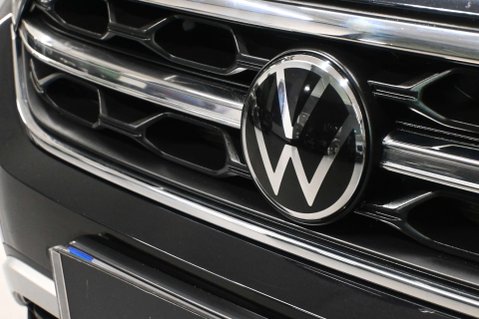 Volkswagen T-Roc 1.5 T-Roc Style TSI Semi-Auto 5dr 30