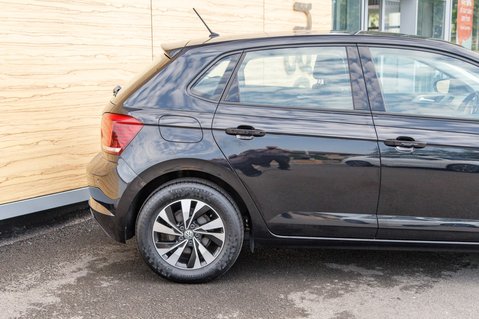 Volkswagen Polo SE TSI 7