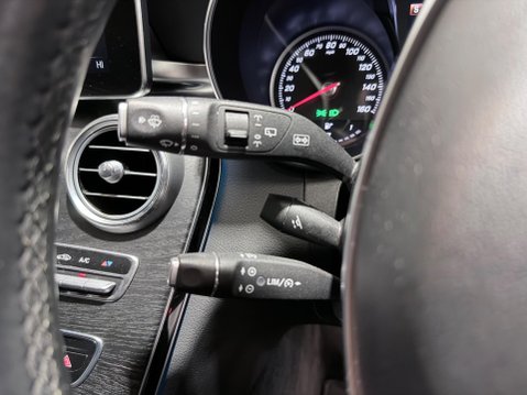 Mercedes-Benz C Class 2.1 C250d AMG Line (Premium Plus) G-Tronic+ Euro 6 (s/s) 5dr 25