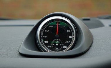 Porsche 911 (997) Carrera 4 GTS 5