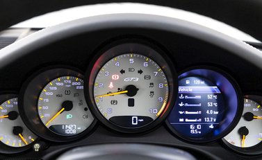 Porsche 911 GT3 (991.2) 14